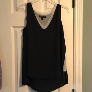 Black and white banana republic top